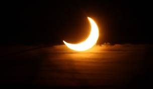 http://iskywatch.com/wp-content/uploads/2014/10/eclipse.jpg